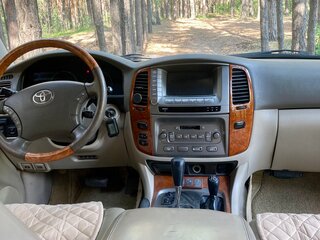 2004 Toyota Land Cruiser 100 Series Рестайлинг 1, чёрный, 2290000 рублей, вид 3