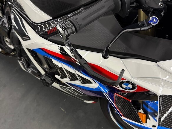 2025 BMW S 1000 RR, белый, 2400000 рублей - вид 9