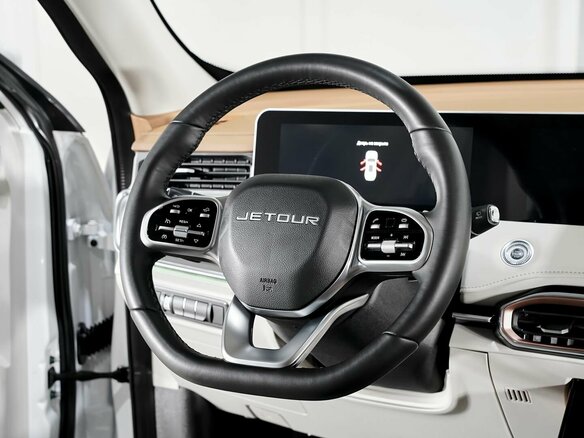 2026 Jetour X70+ I Рестайлинг, белый, 3099000 рублей - вид 7