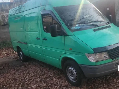 1999 Mercedes-Benz Sprinter, зелёный, 650000 рублей, вид 3