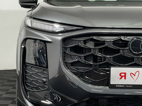 2026 Audi Q3 TFSI III (FJ), серый, 6990000 рублей, вид 4