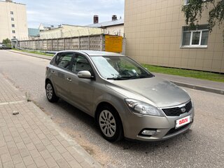2010 Kia Ceed I Рестайлинг, серый, 530000 рублей, вид 3