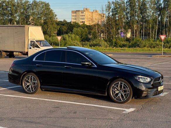 2020 Mercedes-Benz E-Класс 220 d V (W213, S213, C238) Рестайлинг, чёрный - вид 2