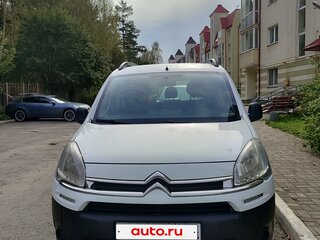 2013 Citroen Berlingo II Рестайлинг, белый, 710000 рублей, вид 2