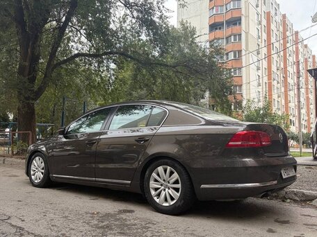 2012 Volkswagen Passat B7, коричневый, 1380000 рублей, вид 3
