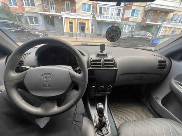 2007 Hyundai Accent ТагАЗ II, серебристый, 360000 рублей - вид 11
