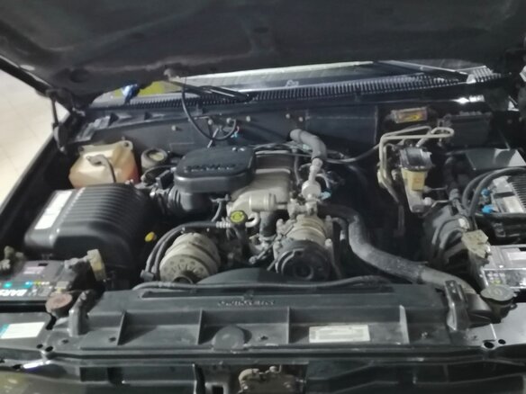 1997 GMC Suburban, чёрный, 6000000 рублей - вид 25