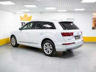 2019 Audi Q7 II (4M), белый, 4499000 рублей, вид 4
