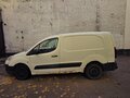 2012 Peugeot Partner, белый, 320000 рублей - вид 3