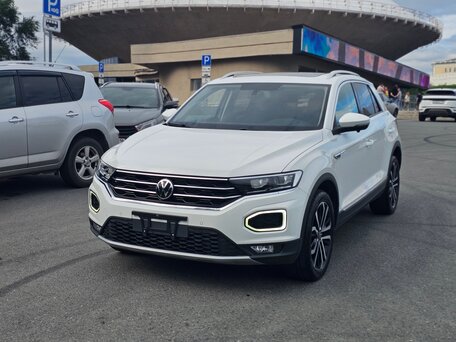 2023 Volkswagen T-Roc I (China Market), белый, 1900000 рублей, вид 3
