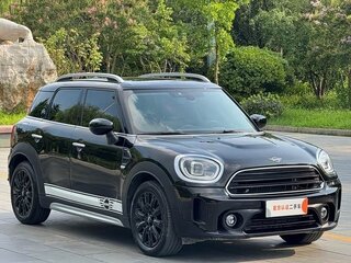 2021 Mini Countryman Cooper II Рестайлинг, чёрный, 1555000 рублей, вид 3