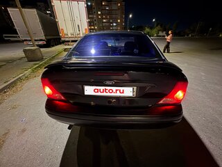 2000 Ford Focus I (North America), чёрный, 155000 рублей, вид 4