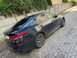 2019 Kia Optima IV Рестайлинг, синий, 1650000 рублей, вид 2