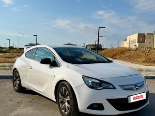 2013 Opel Astra GTC J Рестайлинг, белый, 765000 рублей, вид 3