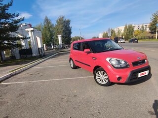 2013 Kia Soul I Рестайлинг, красный, 850000 рублей, вид 3