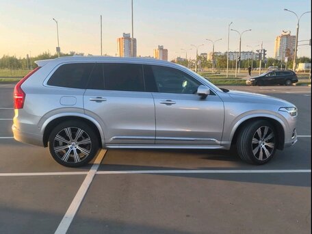 2022 Volvo XC90 Recharge II Рестайлинг 1, серебристый, 5000000 рублей, вид 5
