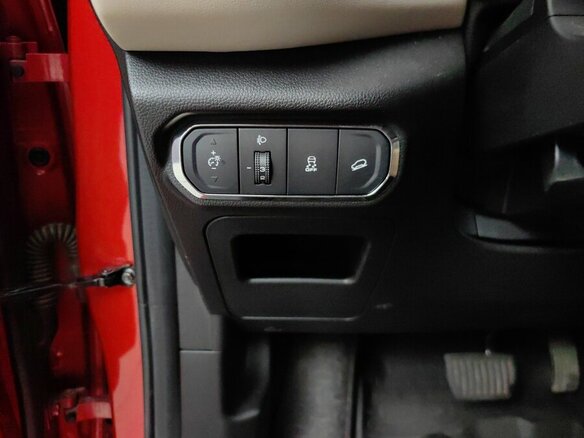 2023 Haval Jolion I, красный - вид 22