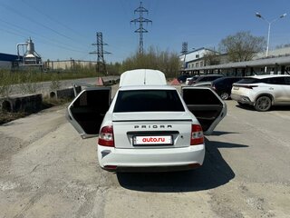 2009 Lada (ВАЗ) Priora I, белый, 230000 рублей, вид 4