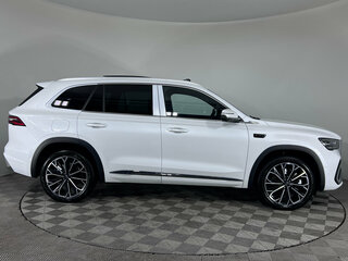 2026 Geely Monjaro (Xingyue L) I Рестайлинг 2 (China Market), белый, 4299000 рублей, вид 4