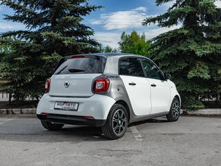 2017 Smart Forfour II, белый, 735000 рублей, вид 4