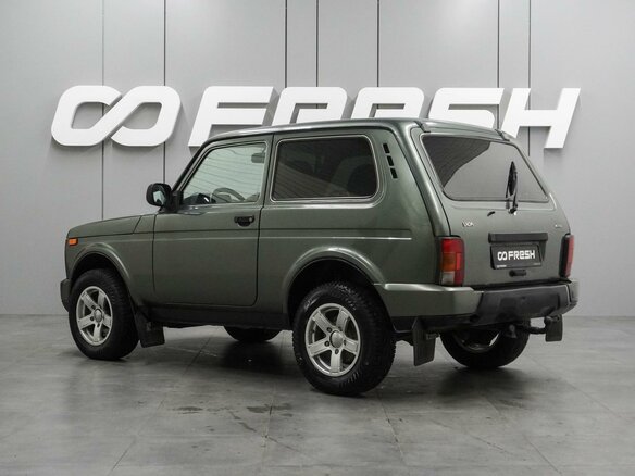 2016 Lada (ВАЗ) 2121 (4x4) Urban I Рестайлинг, зелёный, 639000 рублей - вид 1