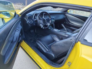 2010 Chevrolet Camaro V, жёлтый, 1500000 рублей, вид 5