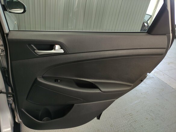 2019 Hyundai Tucson III Рестайлинг, серебристый, 2070000 рублей - вид 16