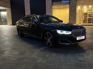 2020 BMW 7 серии Long 730Ld xDrive VI (G11/G12) Рестайлинг, чёрный, 7490000 рублей, вид 2