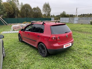 2007 Volkswagen Golf V, красный, 450000 рублей, вид 3