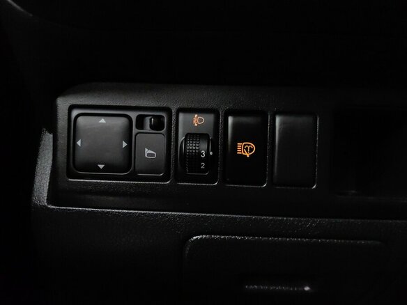 2006 Nissan Note I, серый, 545000 рублей - вид 21