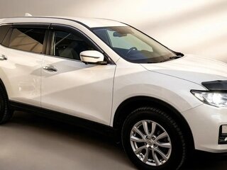 2019 Nissan X-Trail III Рестайлинг, белый, 1800000 рублей, вид 2