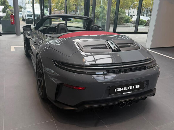 2026 Porsche 911 GT3 S_C 992 Рестайлинг, серый, 44000000 рублей - вид 2