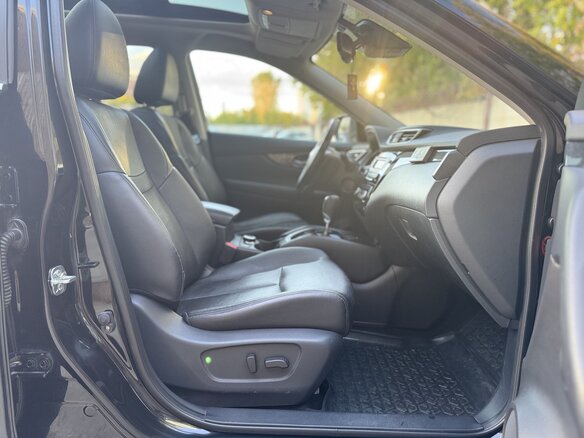 2015 Nissan X-Trail III, чёрный, 1650000 рублей - вид 7