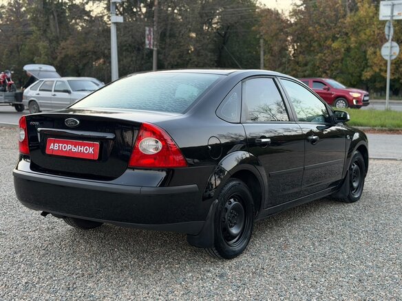 2007 Ford Focus II, чёрный, 500000 рублей - вид 4