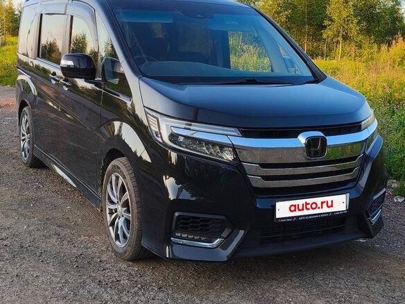 2019 Honda Stepwgn Spada V Рестайлинг, чёрный - вид 3