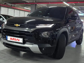 2022 Chevrolet TrailBlazer III, чёрный, 1590777 рублей, вид 3