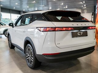 2026 Omoda C7, белый, 3299000 рублей, вид 4