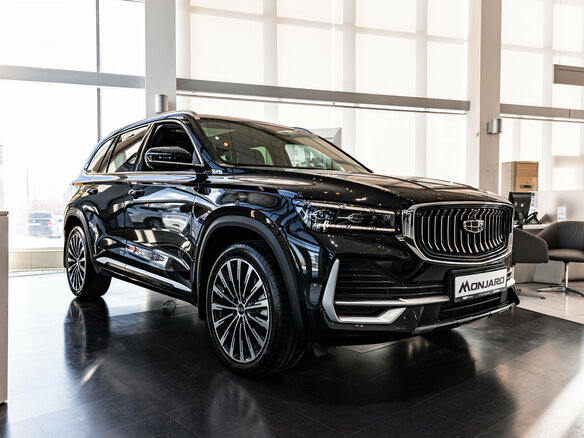 2025 Geely Monjaro I, чёрный - вид 1