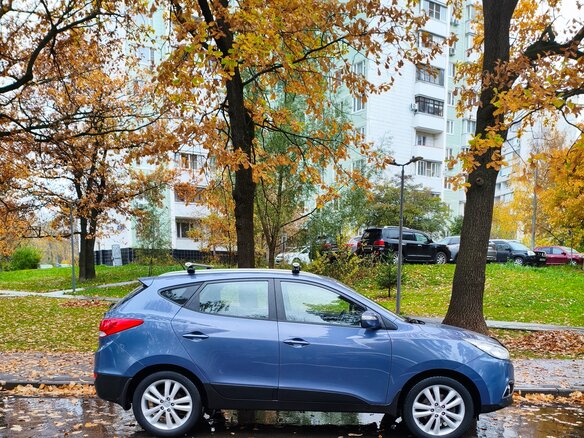 2011 Hyundai ix35 I, синий, 1450000 рублей - вид 7