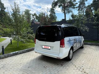 2014 Mercedes-Benz V-Класс Long 250 d длинный III (W447), белый, 4000000 рублей, вид 4