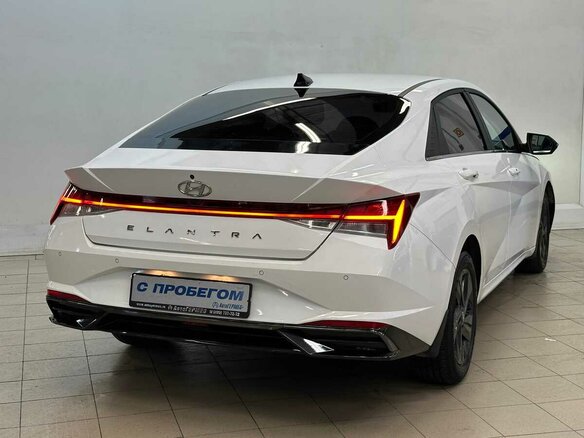 2021 Hyundai Elantra VII (CN7), белый - вид 3