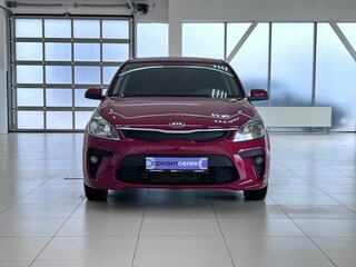 2018 Kia Rio IV, красный, 1330000 рублей, вид 2