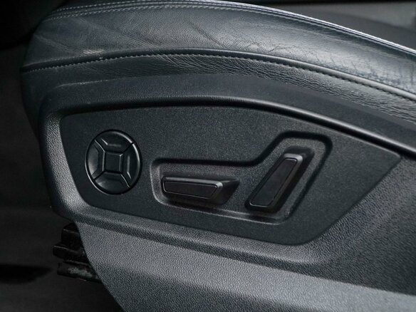 2020 Audi Q7 45 TFSI II (4M) Рестайлинг, серый, 5514690 рублей - вид 22