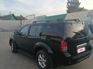2011 Nissan Pathfinder III Рестайлинг, чёрный, 1800000 рублей, вид 5