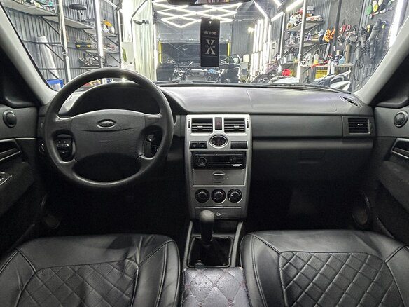 2008 Lada (ВАЗ) Priora I, чёрный, 310000 рублей - вид 8