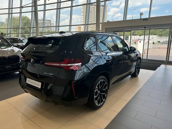 2025 BMW X3 Long 30L xDrive IV (G45/G48), чёрный, 7600000 рублей - вид 3