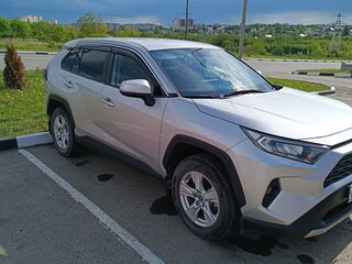 2021 Toyota RAV4 V (XA50), серый, 3445000 рублей, вид 4