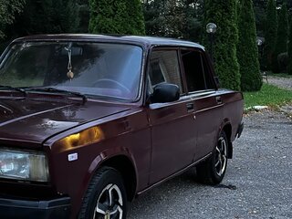 2005 Lada (ВАЗ) 2107, пурпурный, 77000 рублей, вид 2