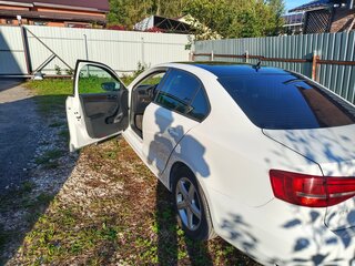 2015 Volkswagen Jetta VI Рестайлинг, белый, 780000 рублей, вид 5
