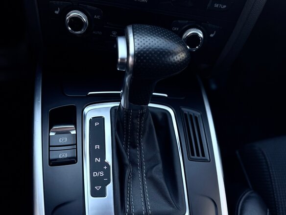2015 Audi A4 IV (B8) Рестайлинг, чёрный, 2150000 рублей - вид 12